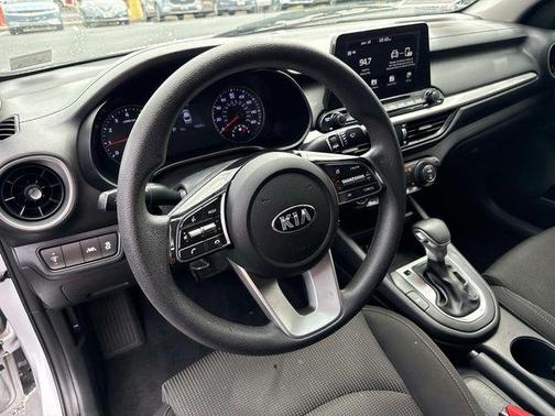 Silky Silver 2019 Kia Forte LXS