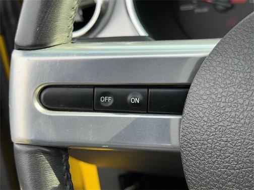 2006 Ford Mustang GT Premium