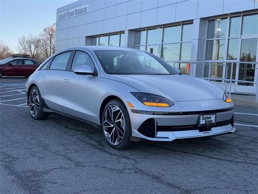 2025 Hyundai IONIQ 6 SE