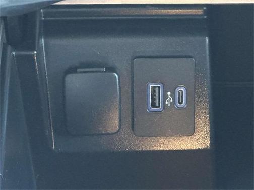 2020 Ford Explorer Base
