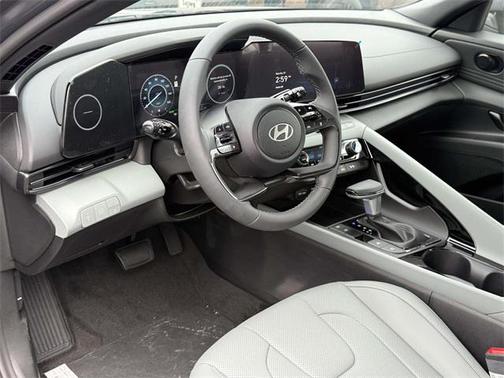 2025 Hyundai ELANTRA HEV Limited