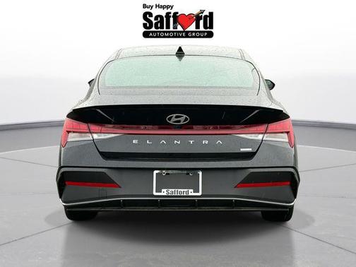 2025 Hyundai ELANTRA HEV SEL Sport