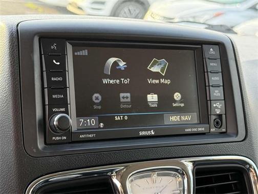 2016 Chrysler Town & Country Touring