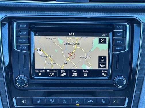 2017 Volkswagen Passat 1.8T SE w/Technology