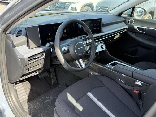 2026 Hyundai SONATA SEL
