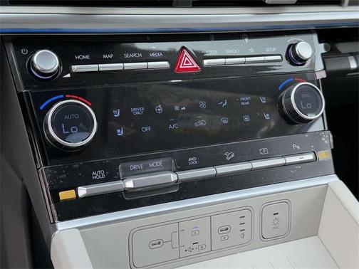 2025 Hyundai SANTA FE Limited