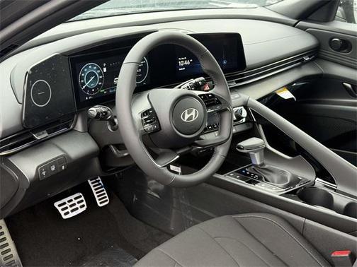2025 Hyundai ELANTRA HEV SEL Sport