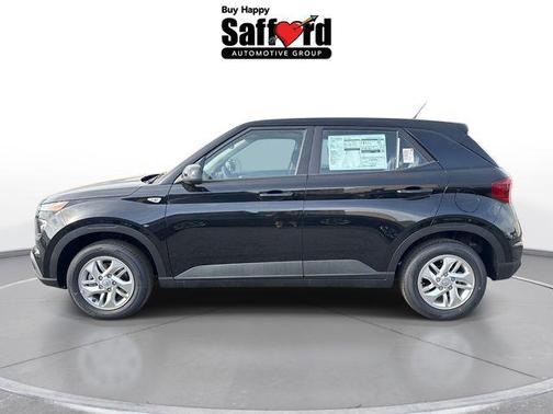 Onyx Black 2026 Hyundai VENUE SE