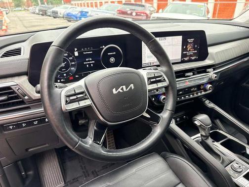 Gravity Gray 2024 Kia Telluride SX Prestige