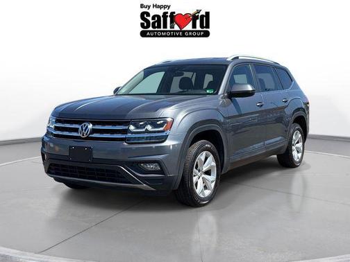 Platinum Gray Metallic 2019 Volkswagen Atlas 3.6L SE w/Technology
