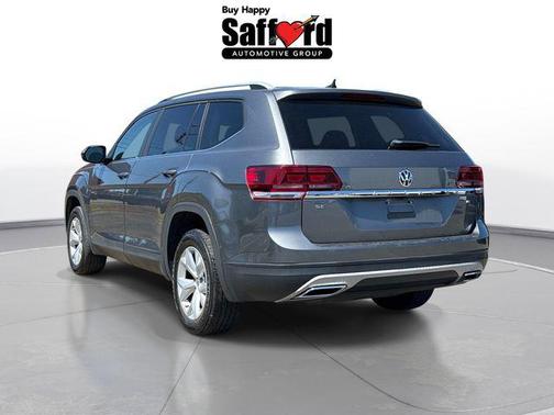Platinum Gray Metallic 2019 Volkswagen Atlas 3.6L SE w/Technology