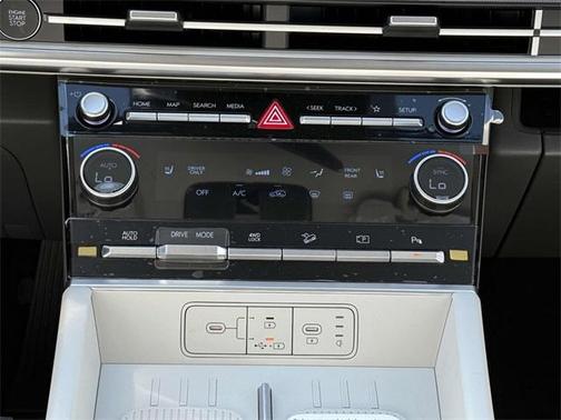 2025 Hyundai SANTA FE SEL 2.4