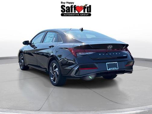 Abyss Black 2026 Hyundai ELANTRA Limited