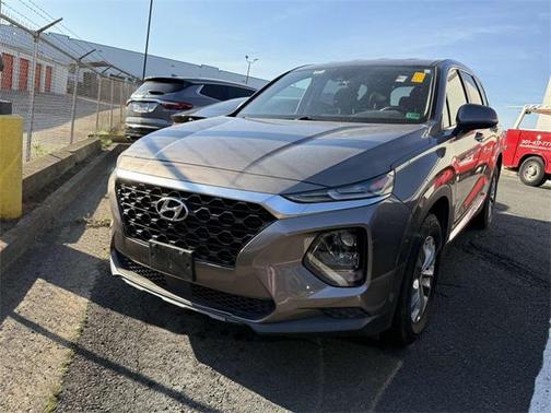 2019 Hyundai SANTA FE SE 2.4