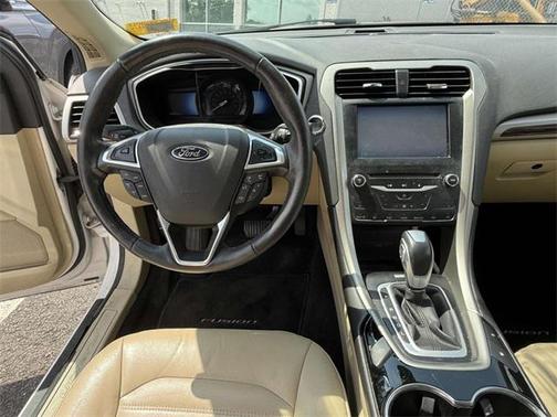2014 Ford Fusion Energi SE Luxury