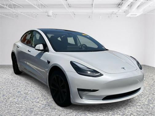 2023 Tesla Model 3 Standard Range
