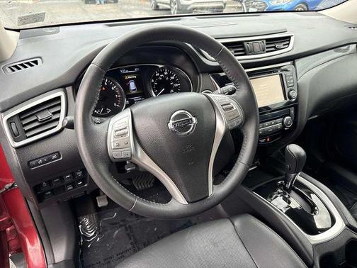 Cayenne Red 2015 Nissan Rogue SL