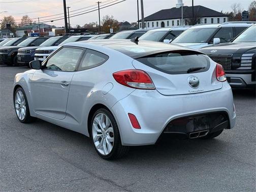 2012 Hyundai Veloster Base