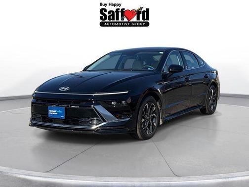 Abyss Black 2025 Hyundai SONATA SEL