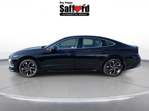 Abyss Black 2025 Hyundai SONATA SEL