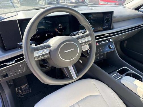 Abyss Black 2025 Hyundai SONATA SEL