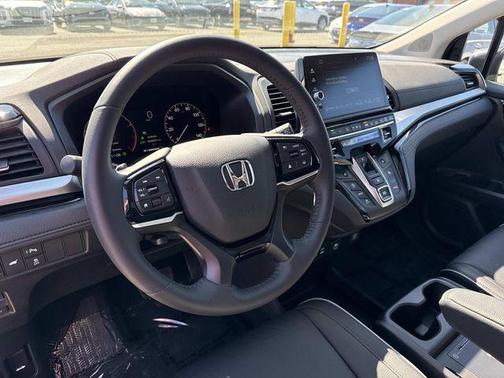 2025 Honda Odyssey Touring