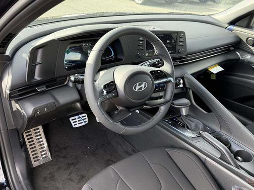 Abyss Black 2026 Hyundai ELANTRA Sport