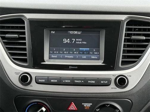 2020 Hyundai Accent SE