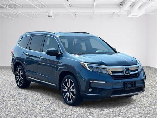 2020 Honda Pilot Touring 8-Passenger