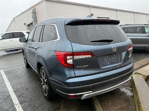 2020 Honda Pilot Touring 8-Passenger