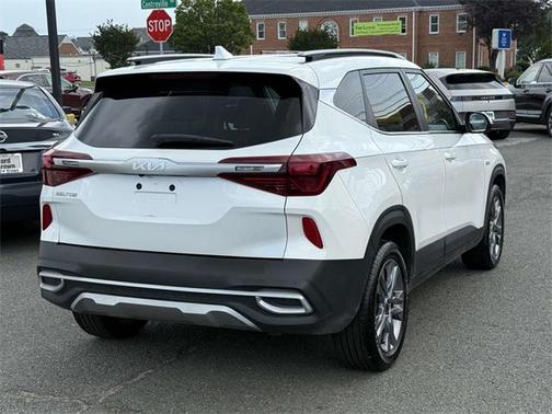 2023 Kia Seltos S
