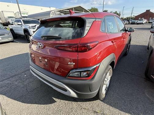 2022 Hyundai KONA SE