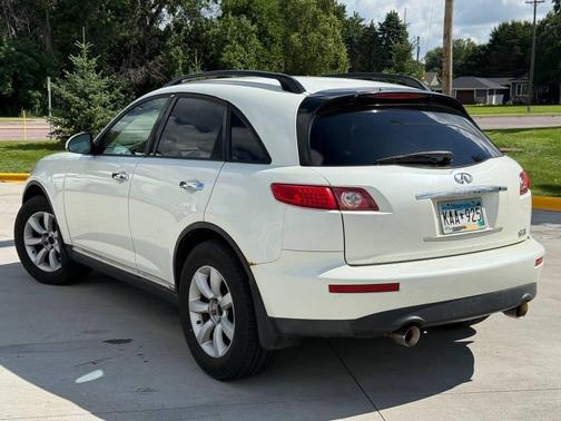 White 2006 INFINITI FX35 Base