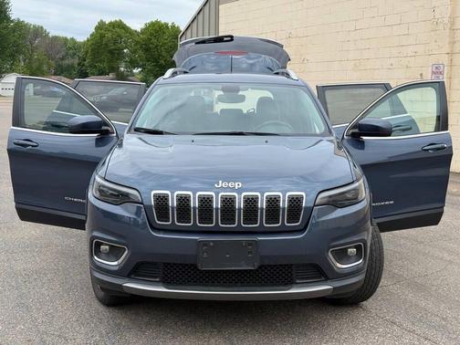 Slate Blue Pearlcoat 2020 Jeep Cherokee Limited