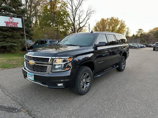 2017 Chevrolet Suburban LT