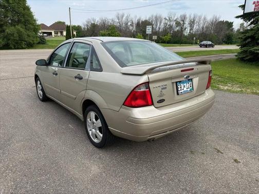 2007 Ford Focus ZX4 SES