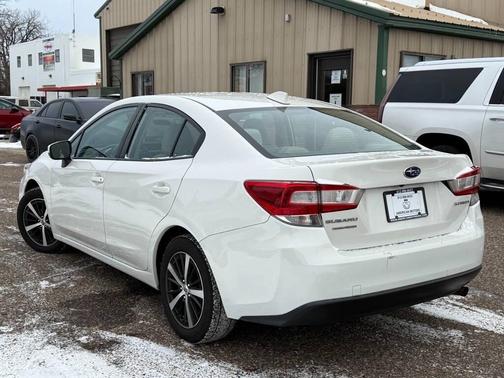 2020 Subaru Impreza Premium Sedan