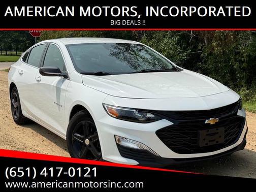 White 2023 Chevrolet Malibu 1LS