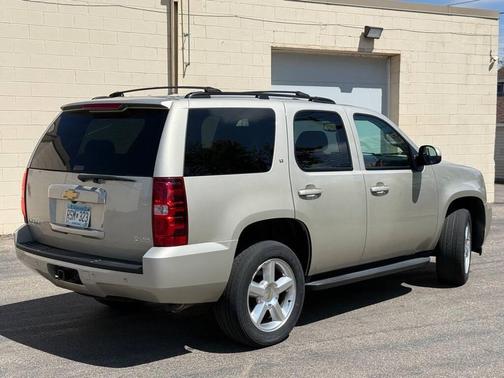 Gold 2013 Chevrolet Tahoe LT