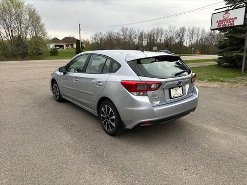 2022 Subaru Impreza Base