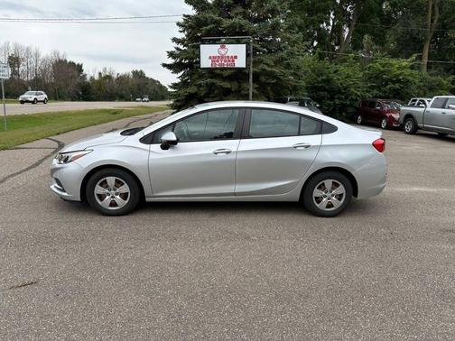 2018 Chevrolet Cruze LS