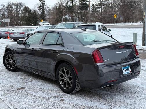 2017 Chrysler 300 S