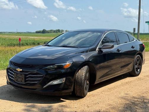 Black 2020 Chevrolet Malibu 1LS