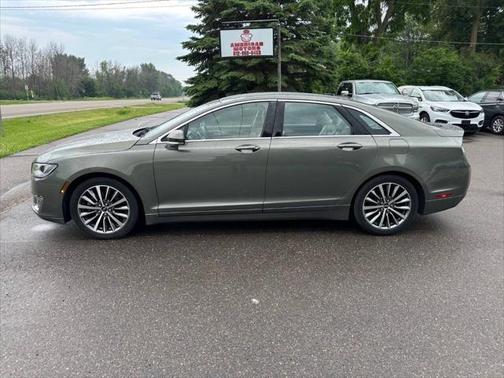2017 Lincoln MKZ Base