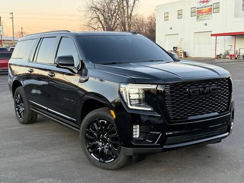 2024 GMC Yukon XL Denali Ultimate