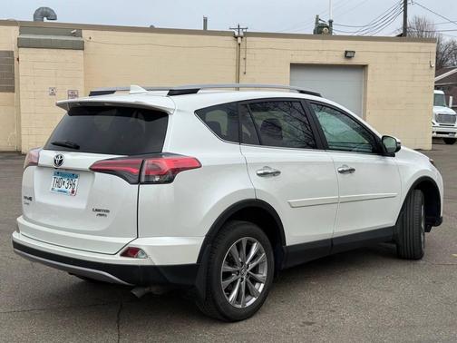 2017 Toyota RAV4 Limited