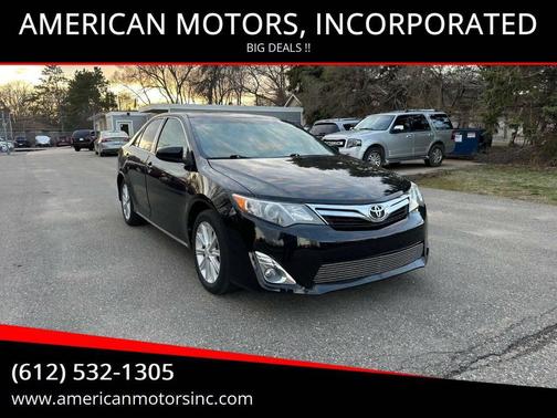 Black 2012 Toyota Camry Hybrid XLE