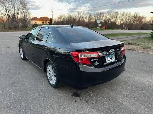 Black 2012 Toyota Camry Hybrid XLE