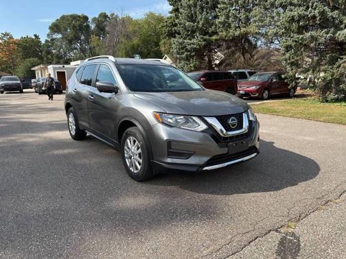 Gray 2018 Nissan Rogue SV