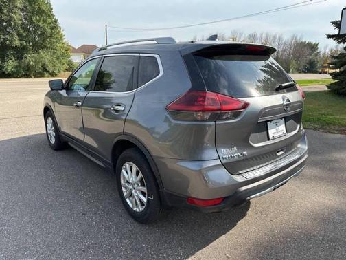 Gray 2018 Nissan Rogue SV